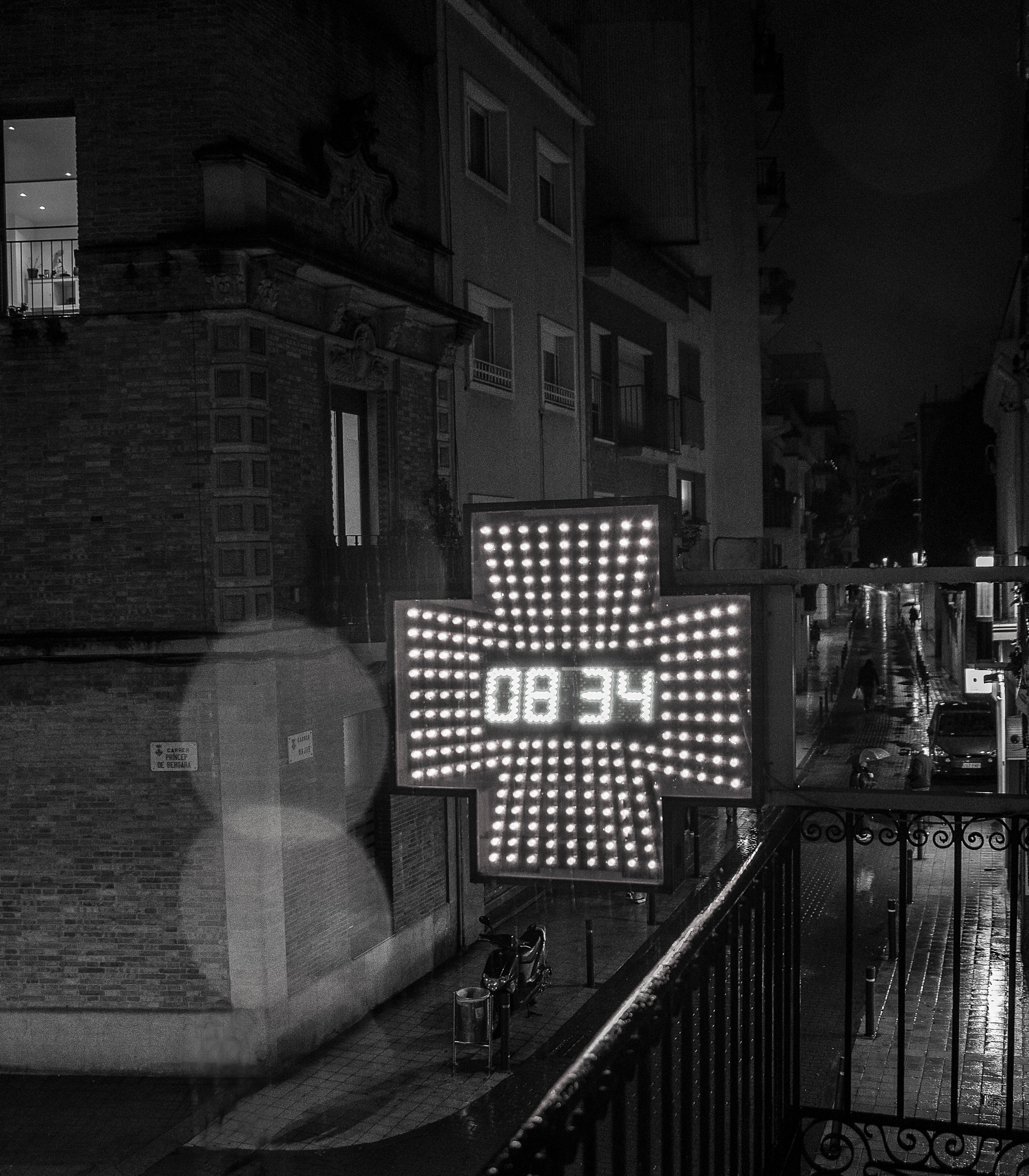 Fachada de la farmacia